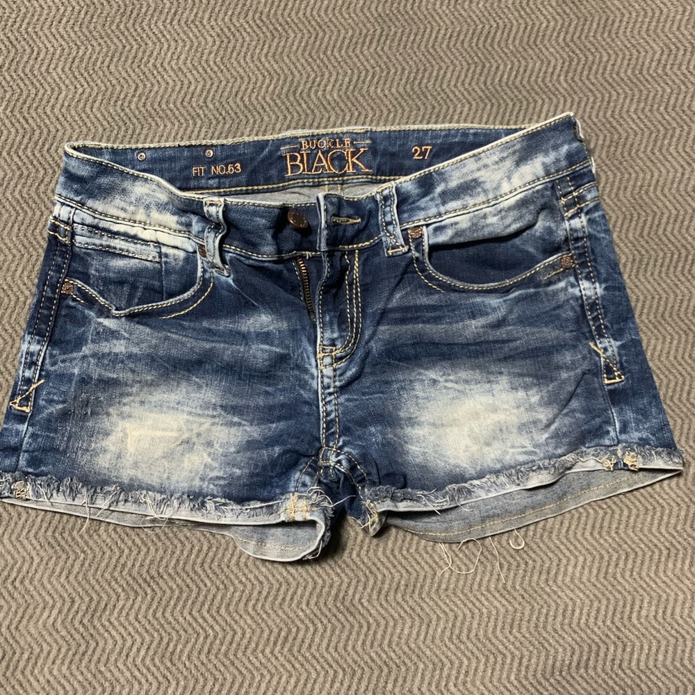 Buckle Black shorts
